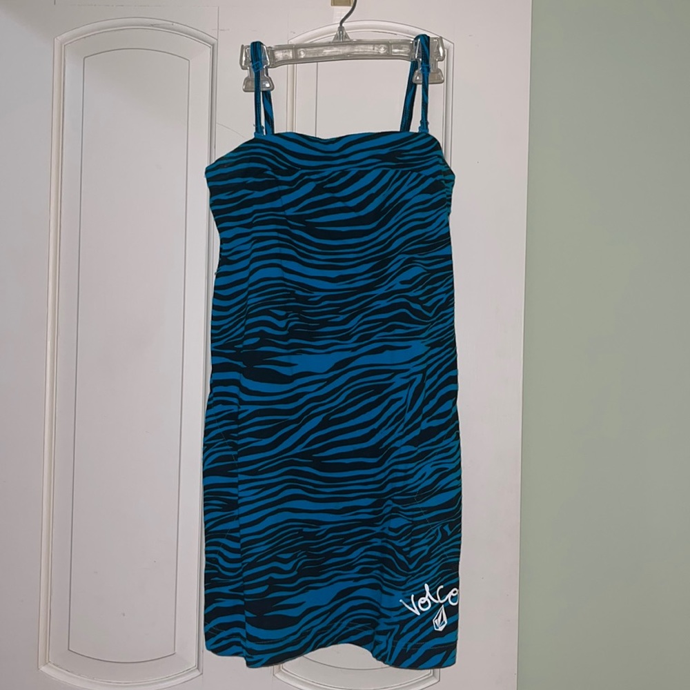 Blue zebra Volcom dress (size small)
